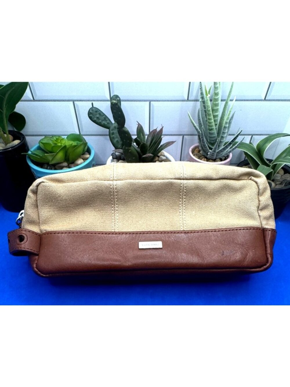 Tan Canvas & Brown Leather Dopp Kit Toiletry Bag With Zipper Closure